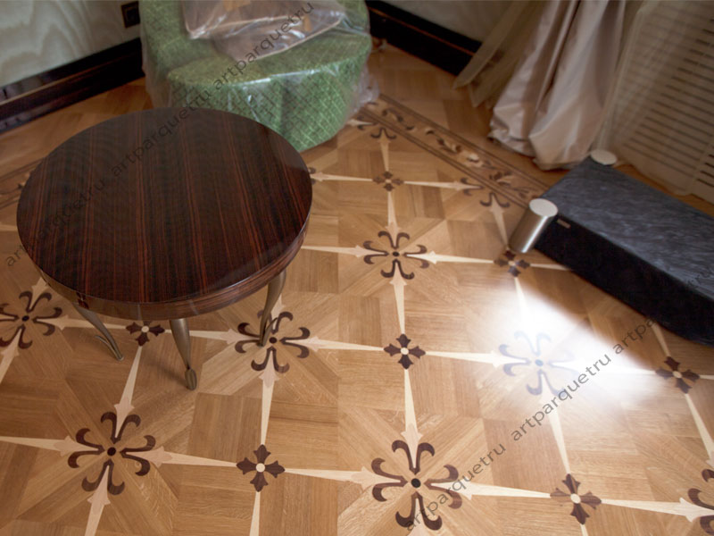 Artistic wood flooring